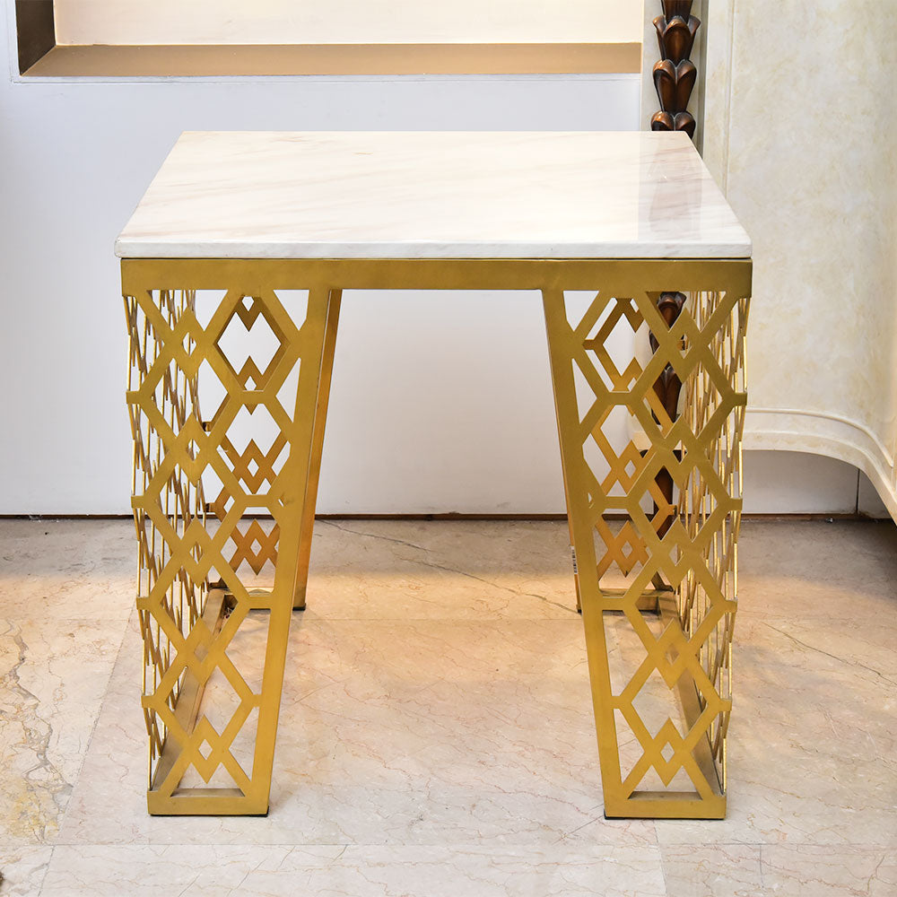 TABLE IR PD659 A-B 133-136 BASIC