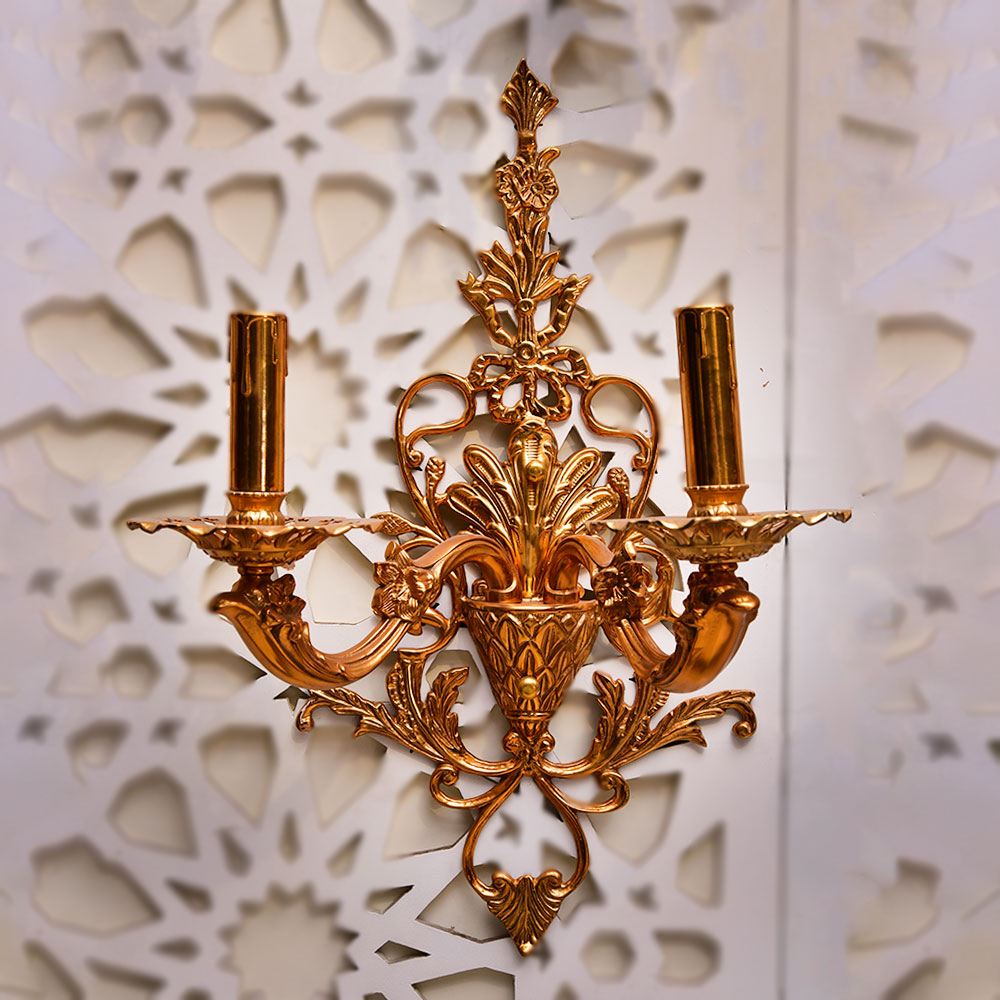 WALL LIGHT BRASS E9-WL2-01