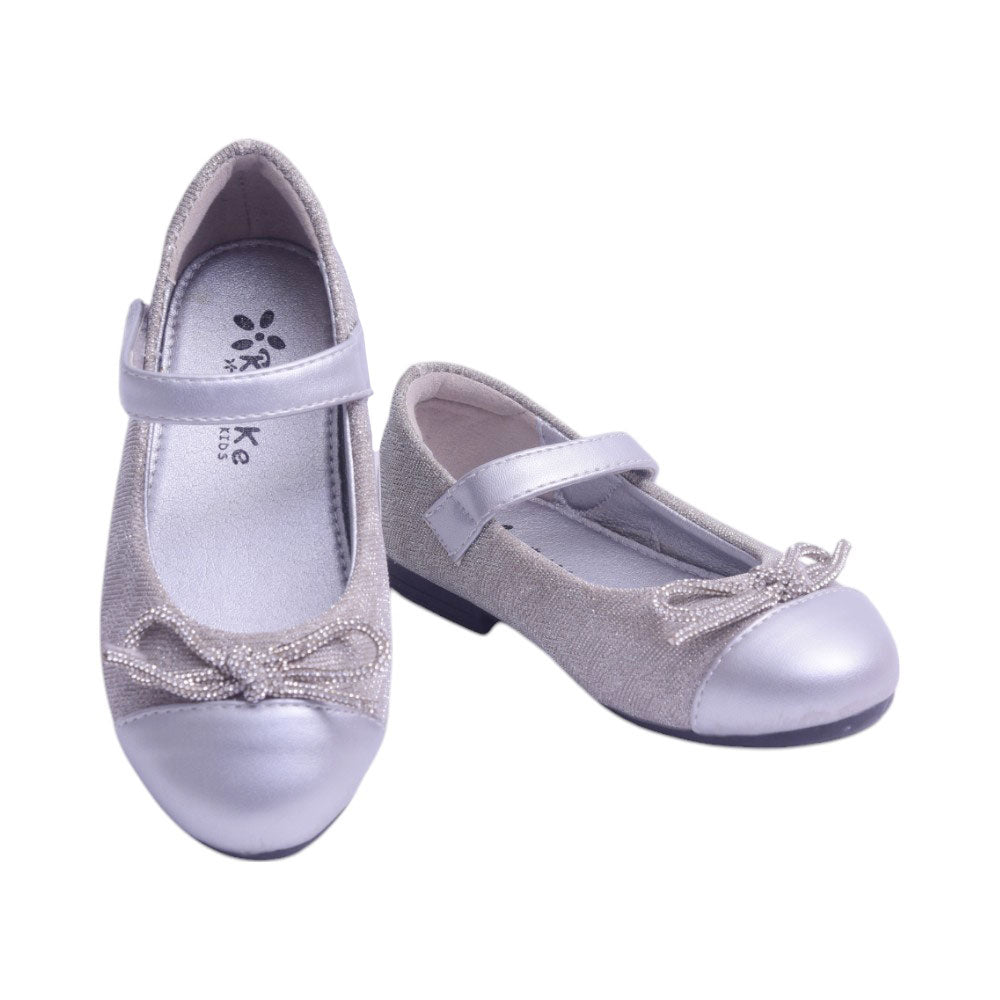 GIRLS SHOES IR 25-30 K22M016