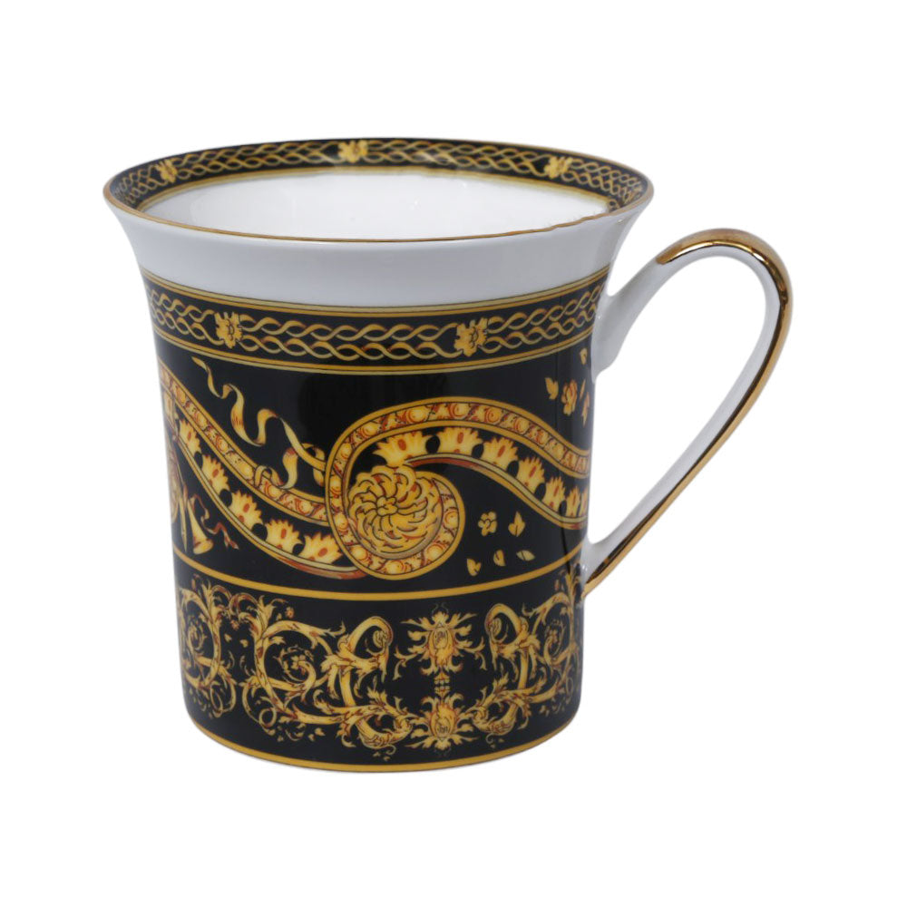 MUG ROYAL BISTRO 870