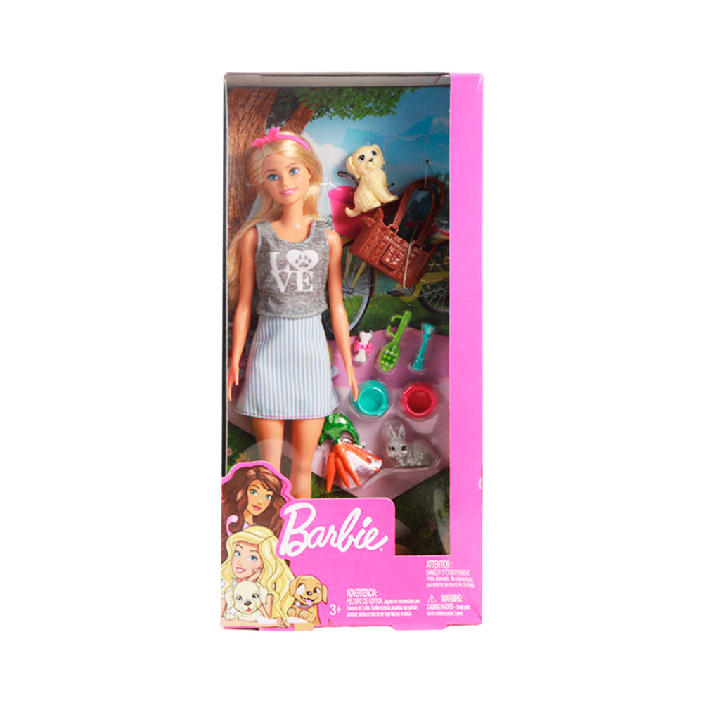 FPR48 BARBIE DOLL WITH ACC