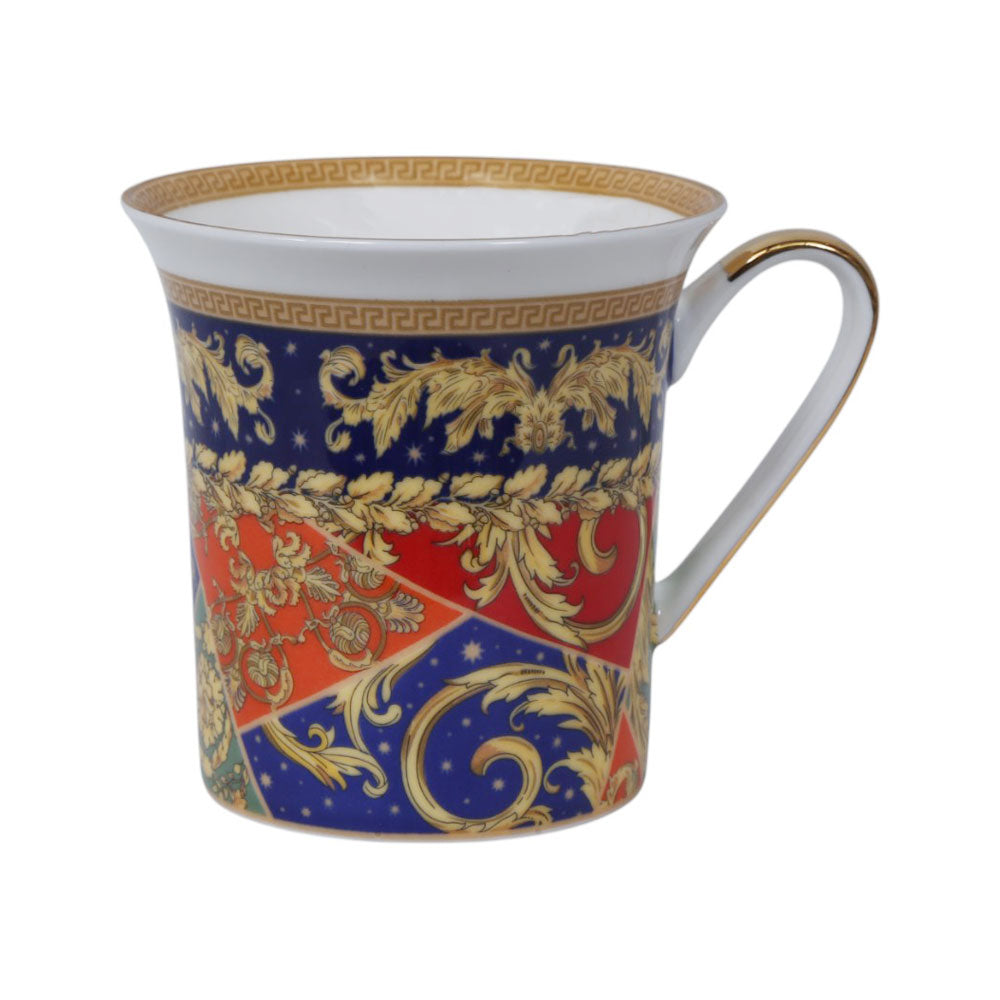 MUG ROYAL BISTRO 695