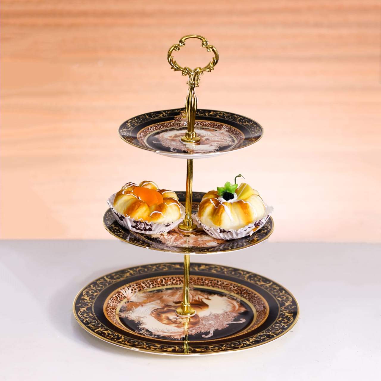 DISH CAKE ROYAL BISTRO 3TIRE K105-3-697