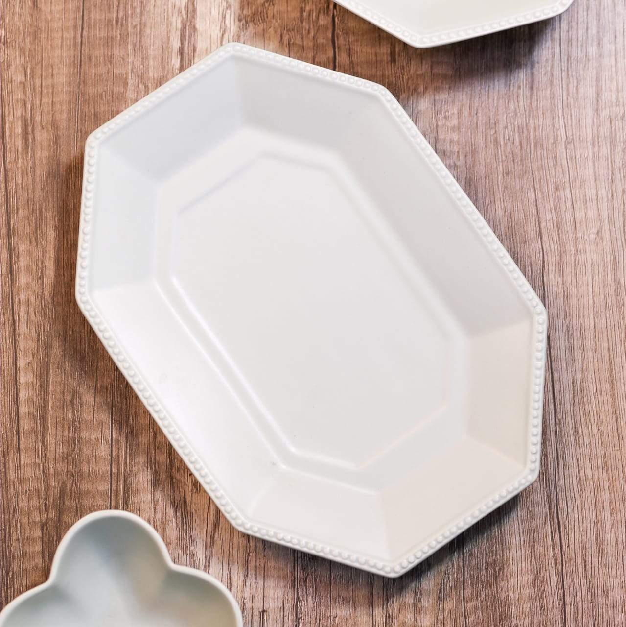 DISH ROYAL BISTRO 7049-Y4 BASIC