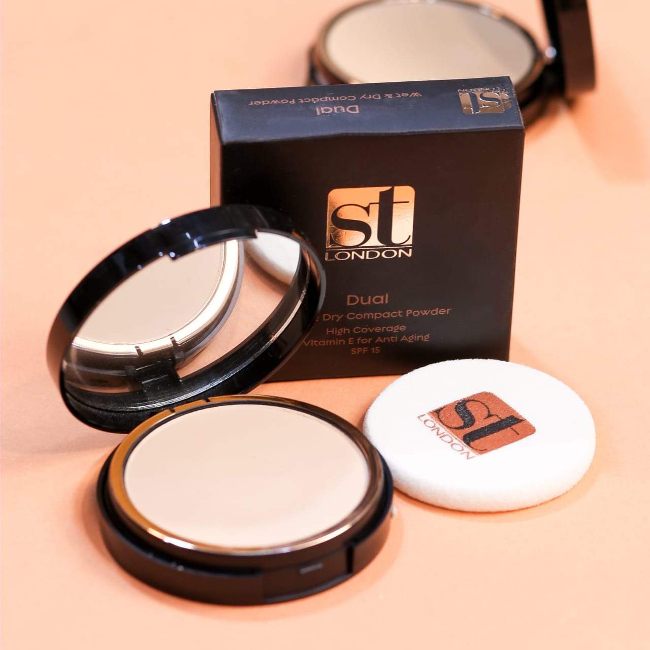 SWEET TOUCH WET AND DRY COMPACT POWDER FS45 14GM