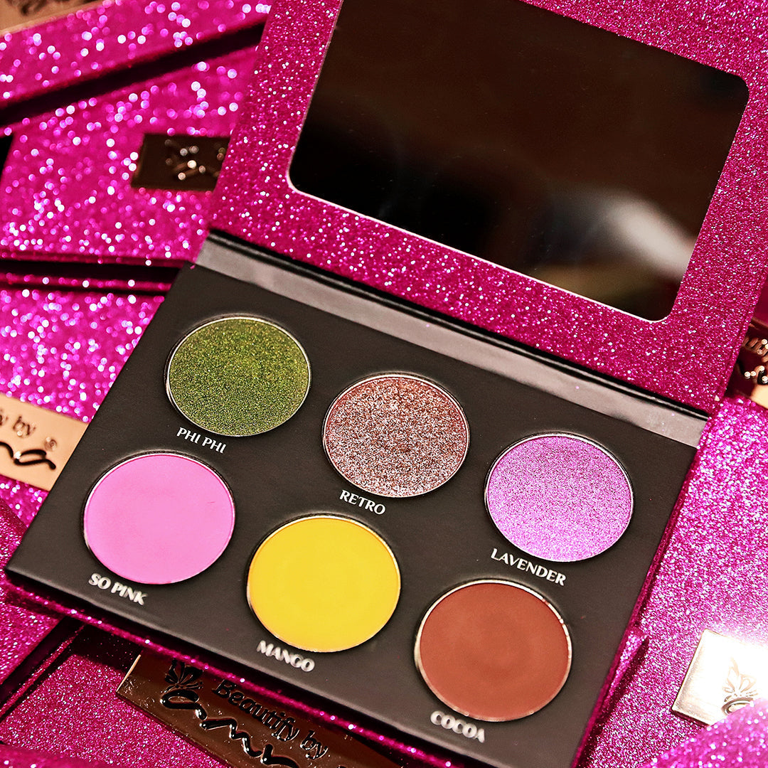 BEAUTY BY AMNA THE HOLIDAY  PINK PALLET