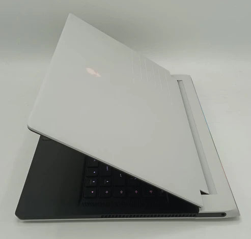 Dell Alienware x15 R1 | 15 Inches | Intel Core i7 2.3 GHz Processor | 11th Gen | 16GB Ram | 2TB SSD Storage | NVIDIA RTX 3070 8GB Graphics | White | (Code - 241954)