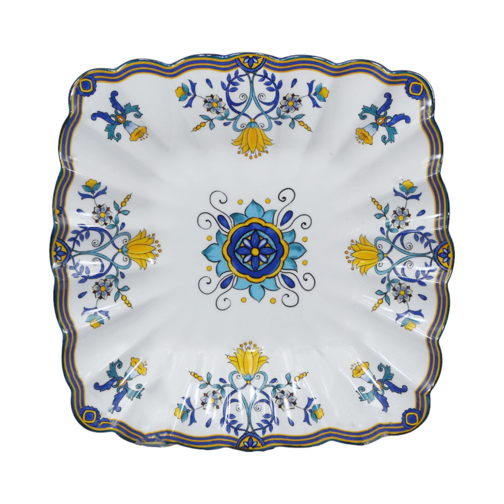 DISH ROYAL BISTRO C39-20