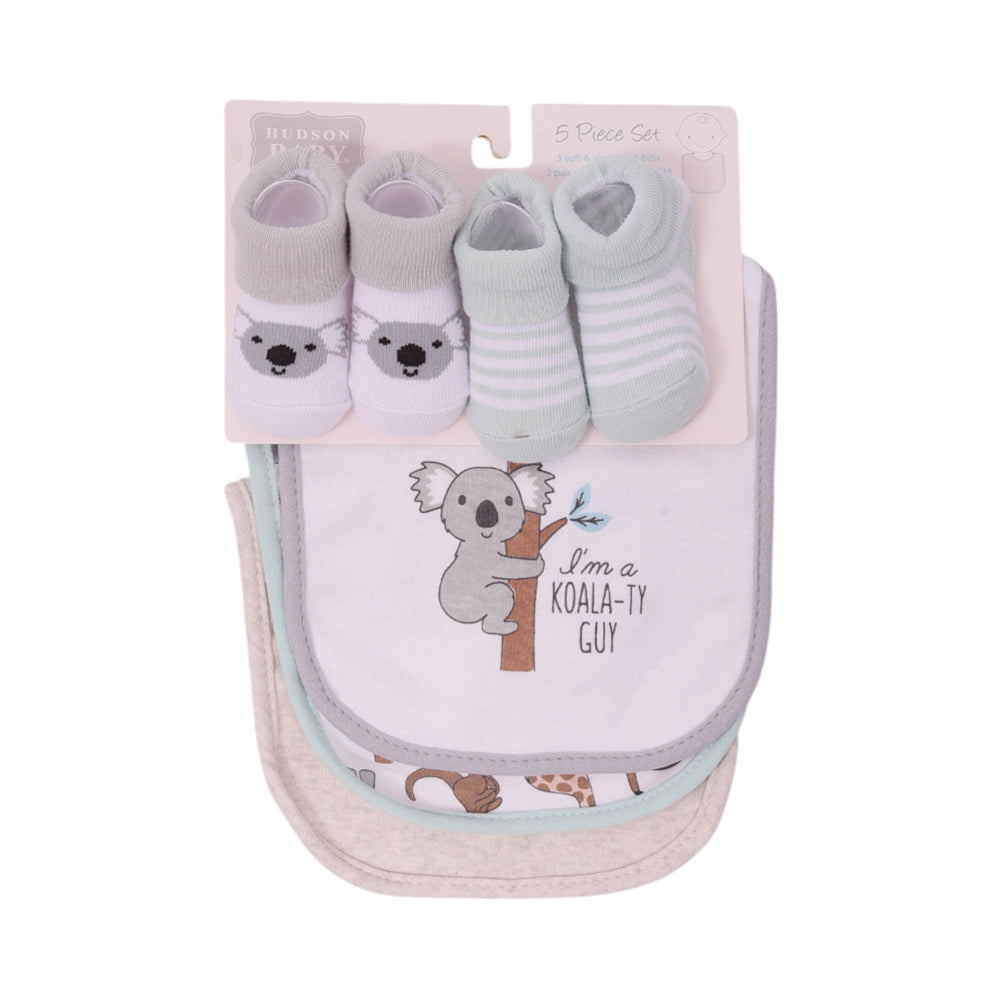 BABY BIB 3PC PACK WITH 2 PAIR BOOTIES MDW-23 CHI 17598