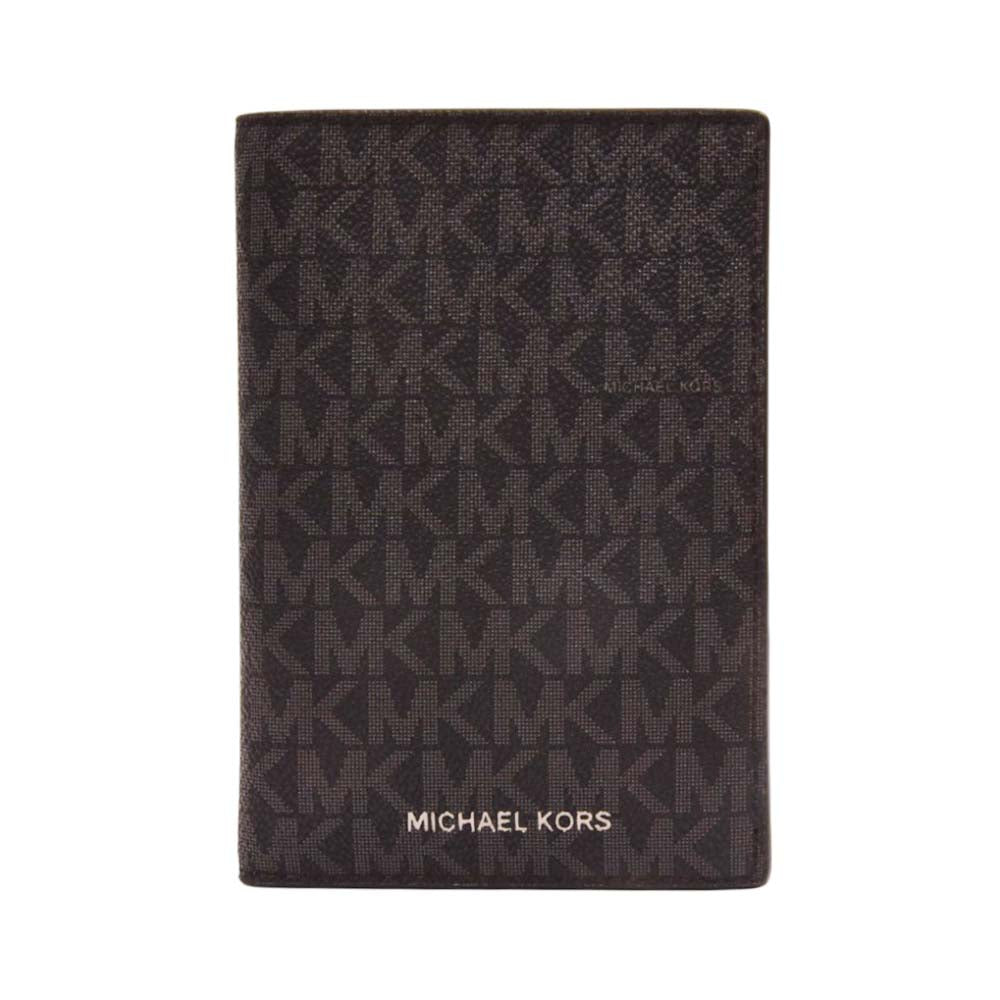 MK PASSPORT WALLET 36H0MHROOB BLK SIG (IR)
