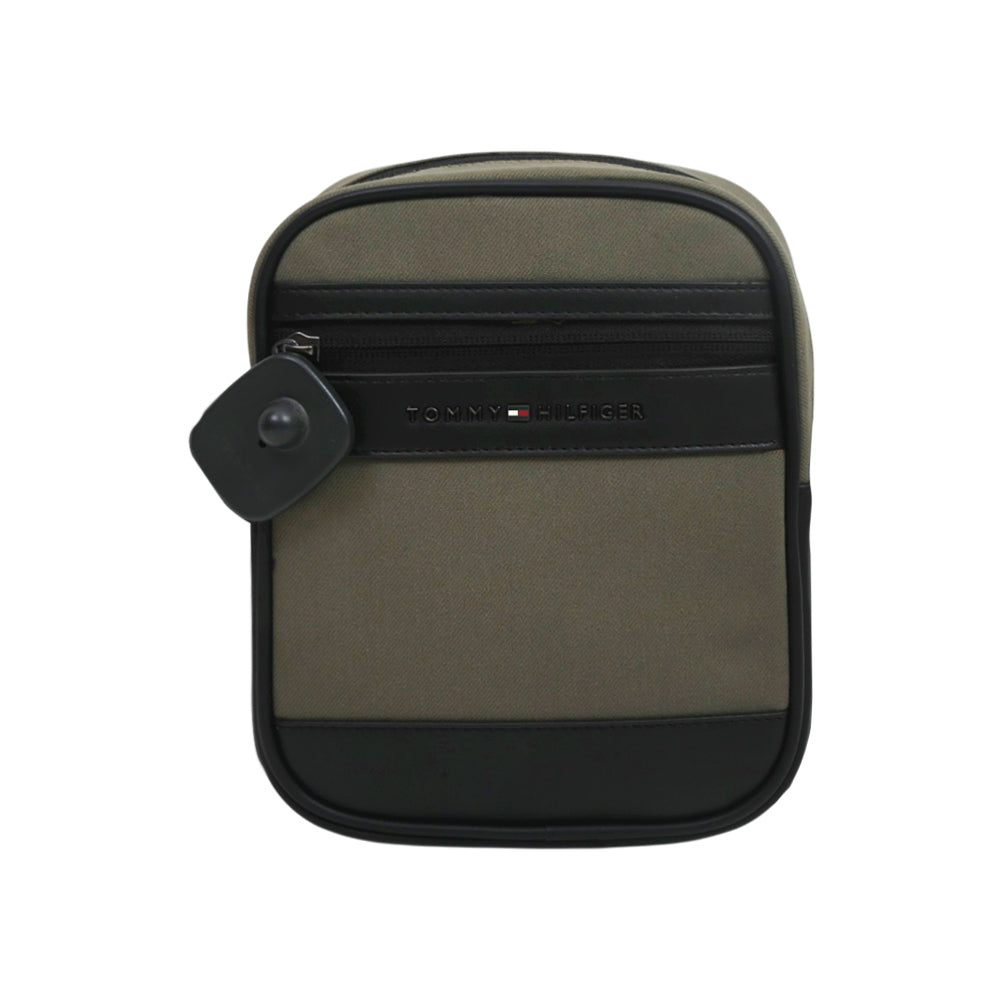 TH CAMERA BAG XM05698 OLV (IR)