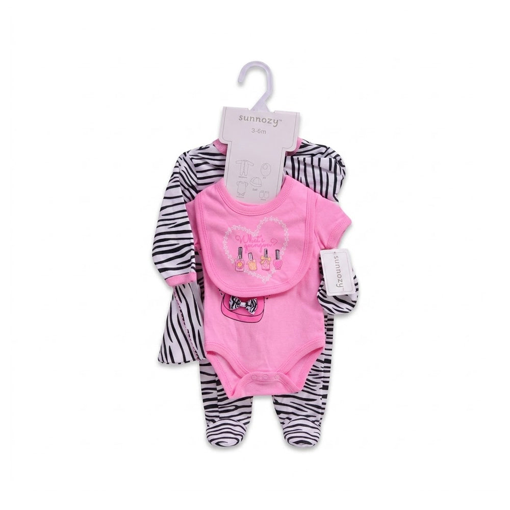 BABY 5PC GIFT SET HANGER BLACK/WHITE IRS-26 3-6M S5375