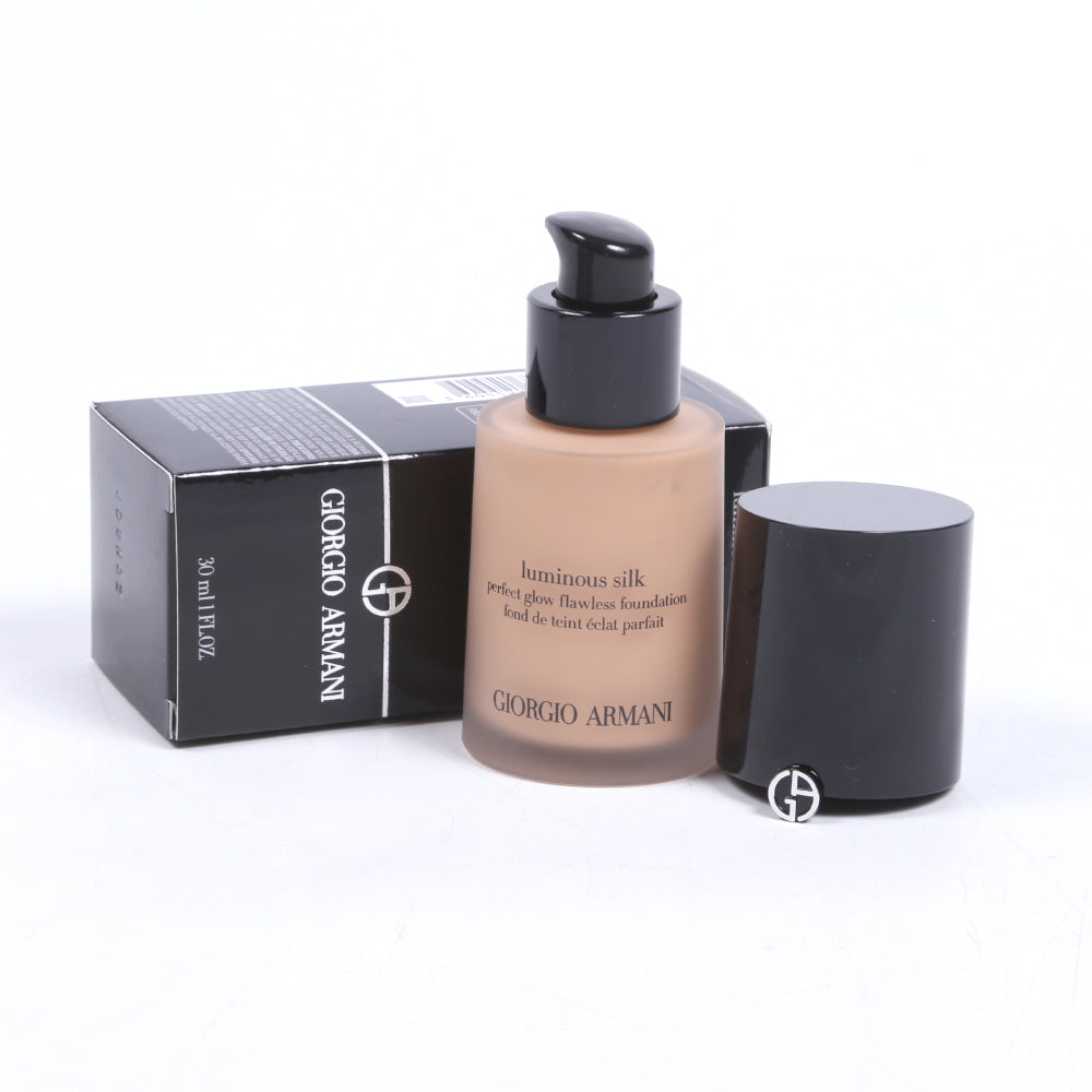 GIORGIO ARMANI LUMINOUS SILK FOUNDATION 4 25 30ML – Al-Fatah