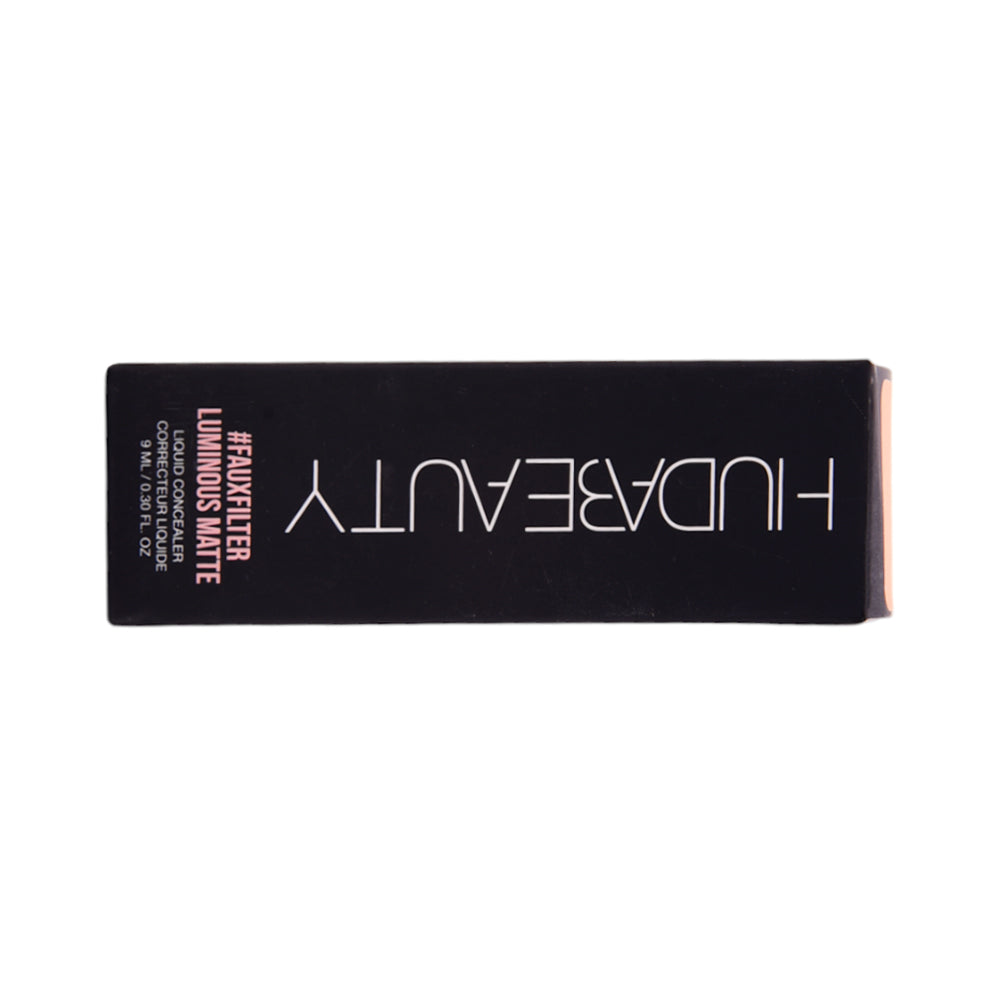 HUDA BEAUTY CONCEALER GRAHAM