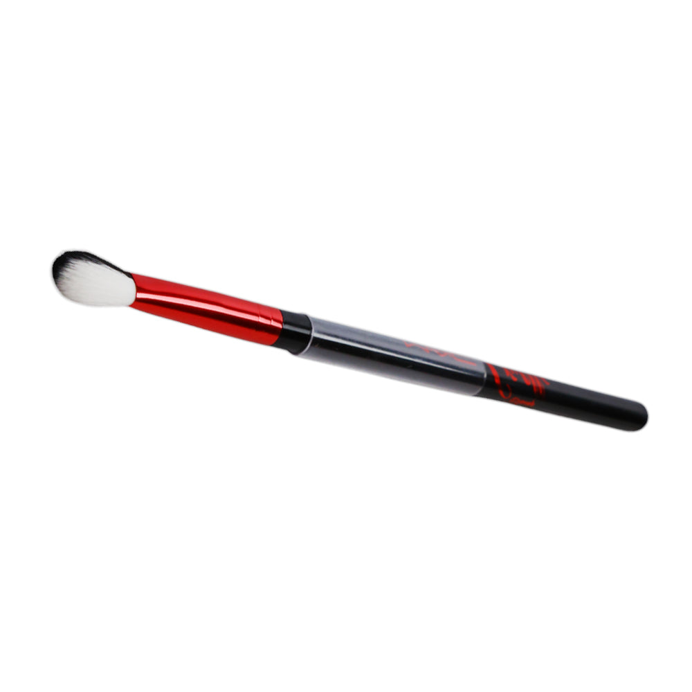 MAC BRUSH CRUELLA