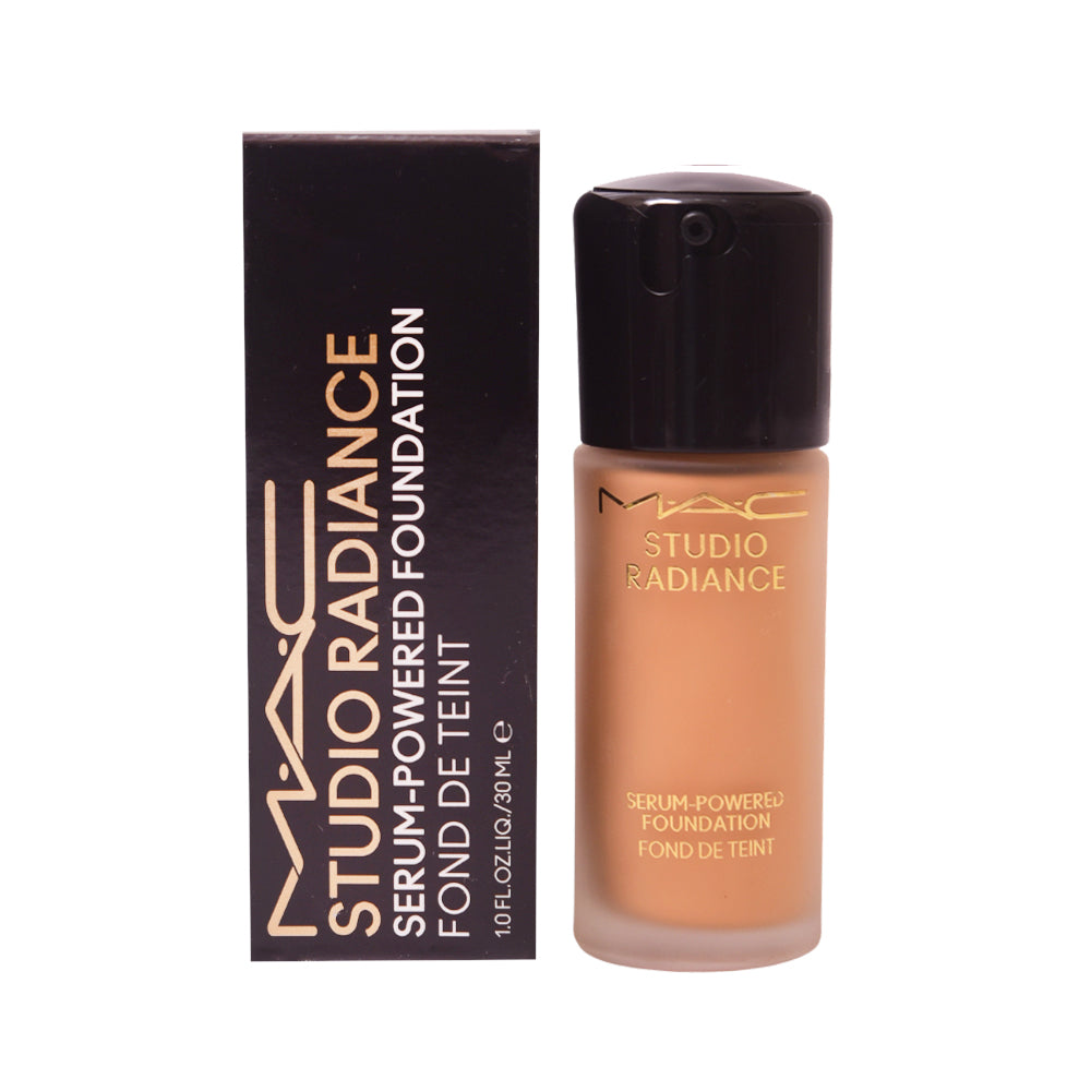 MAC STUDIO RADIANCE POWDER FOUNDATION NC18 30 ML