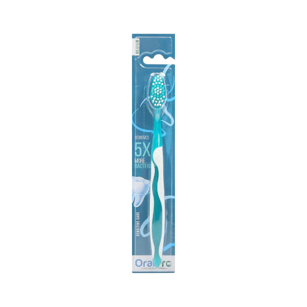 ORAL PRO TOOTH BRUSH IR SENSITIVE CARE MEDIUM F824