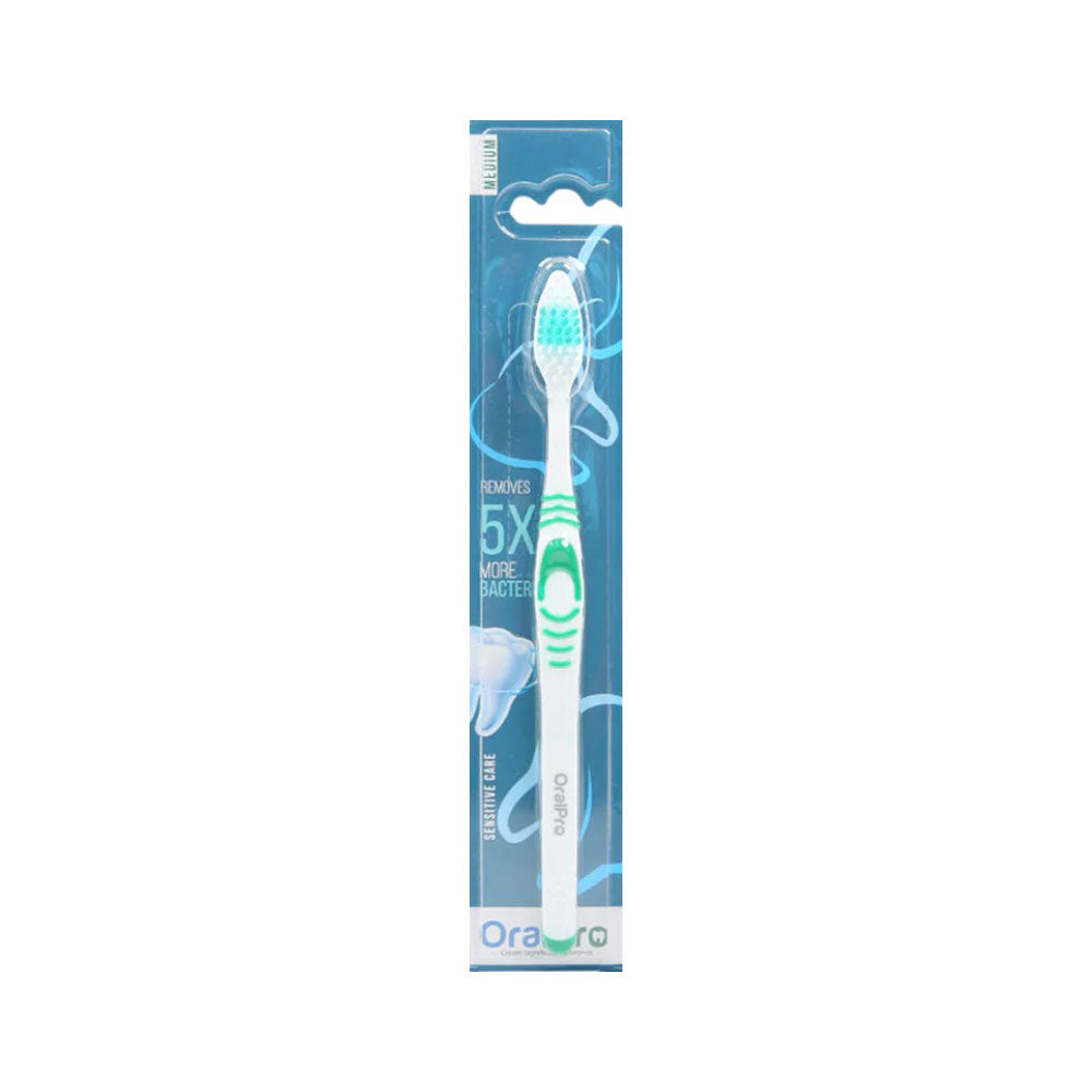 ORAL PRO TOOTH BRUSH IR SENSITIVE CARE MEDIUM F1074