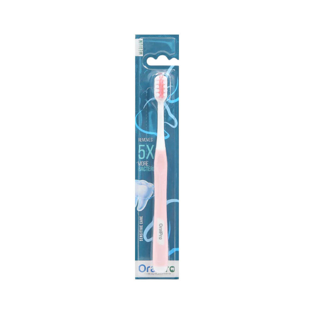 ORAL PRO TOOTH BRUSH IR SENSITIVE CARE MEDIUM F7582