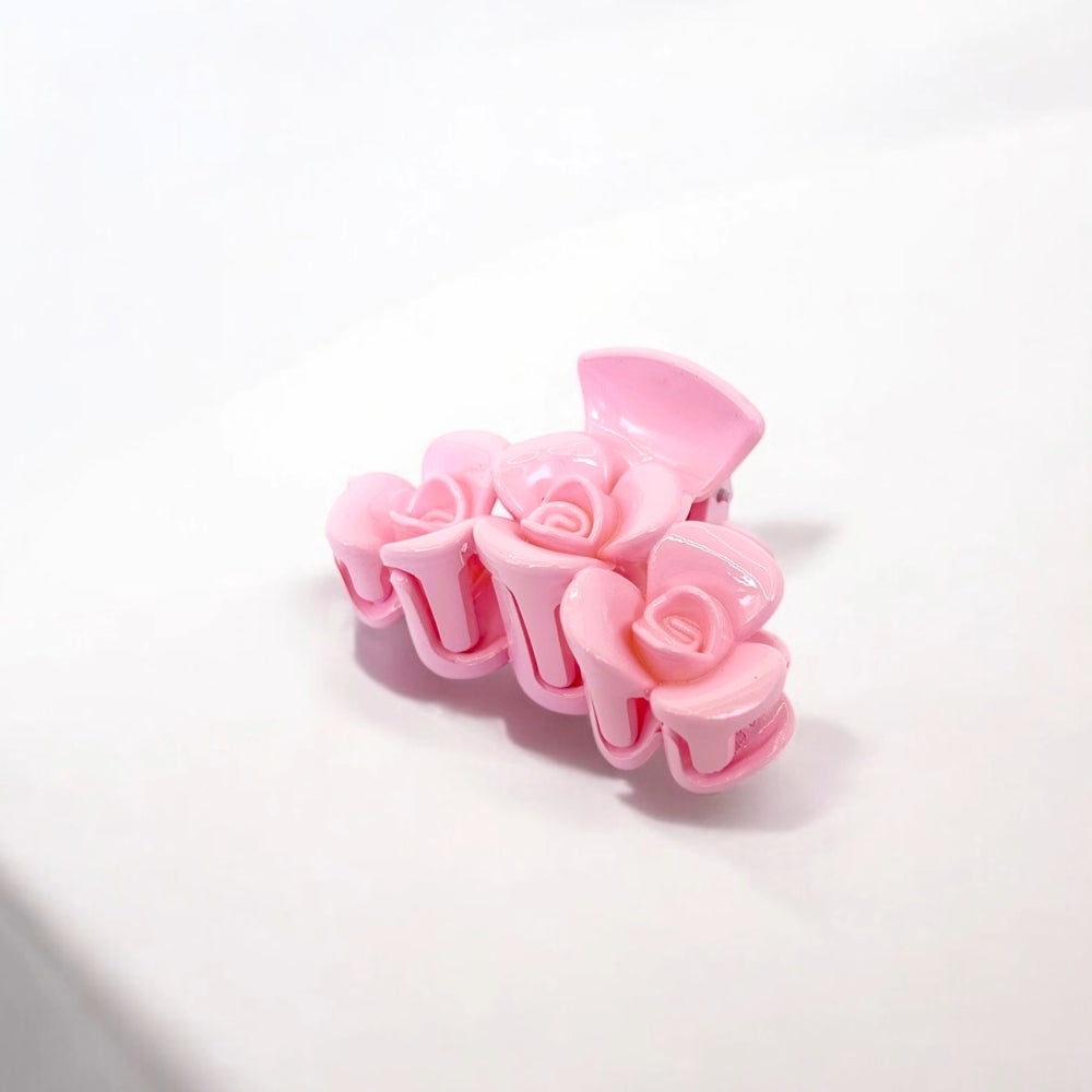 SH TRIPLE ROSE HAIR CLAW MEDIUM