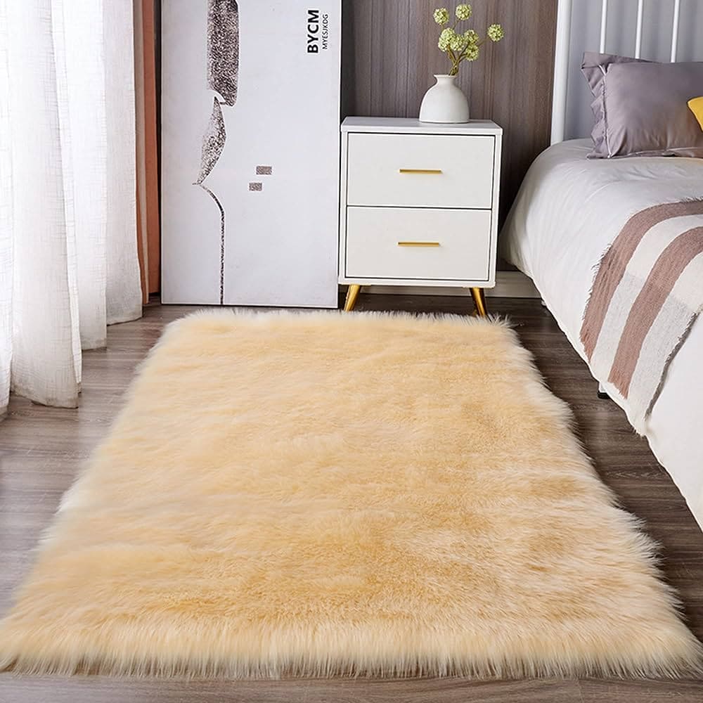 ORIENTAL FUR RUG 4X6