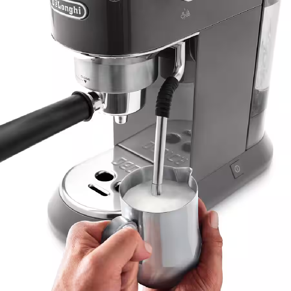DELONGHI COFFEE MACHINE EC885.GY