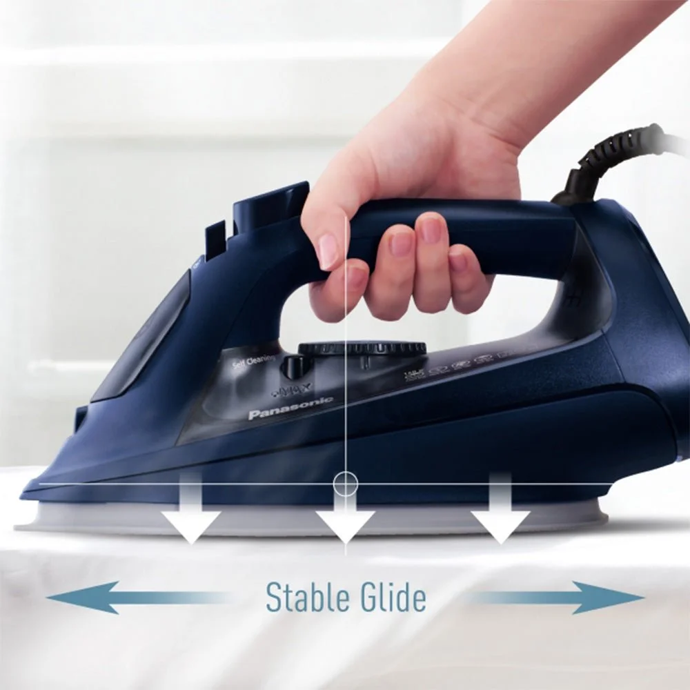 PANASONIC STEAM IRON NT-U750