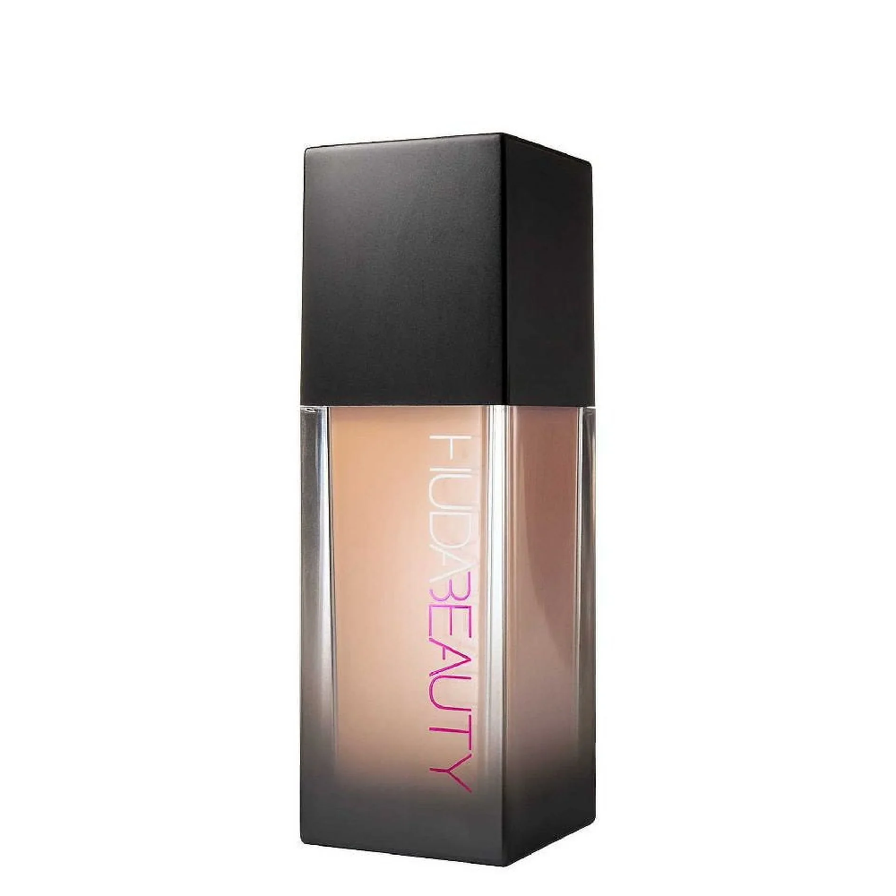 HUDA BEAUTY FOUNDATION CHEESECAKE 250G PC