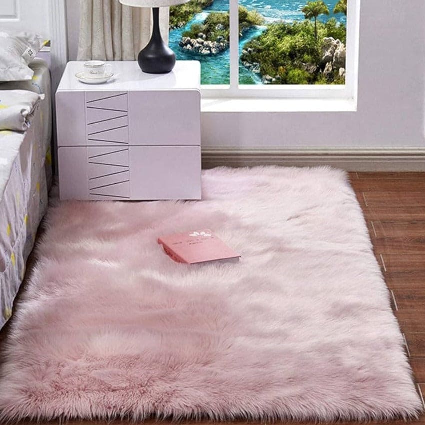ORIENTAL FUR RUG 4X6