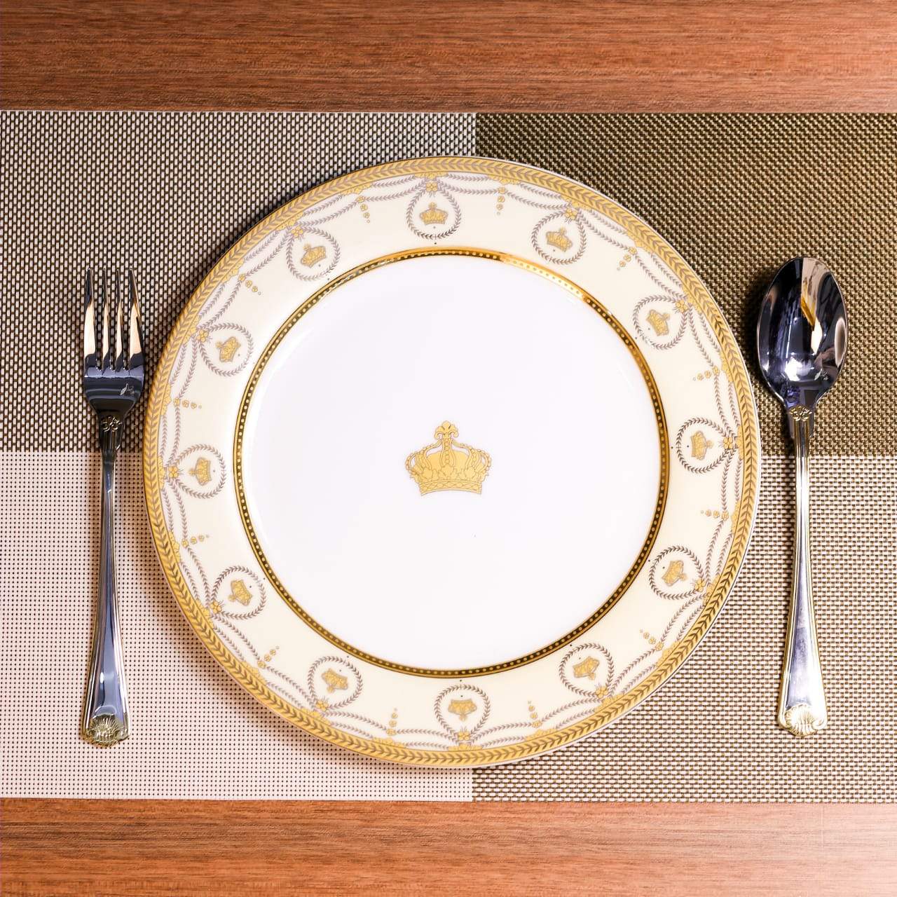 DINNER PLATE ROYAL BISTRO P-904Y