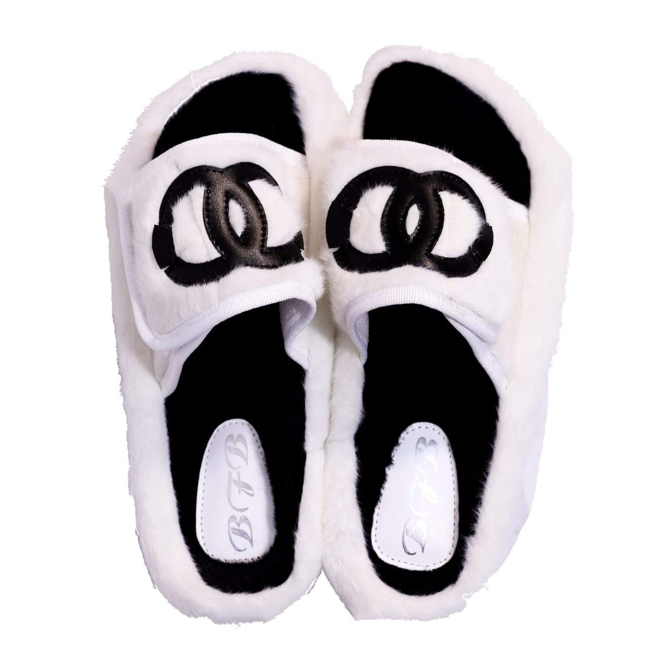 CARPET SLIPPER