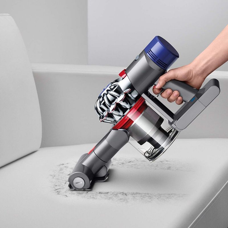 DYSON VACCUM CLEANER V8 ABSOLUTE