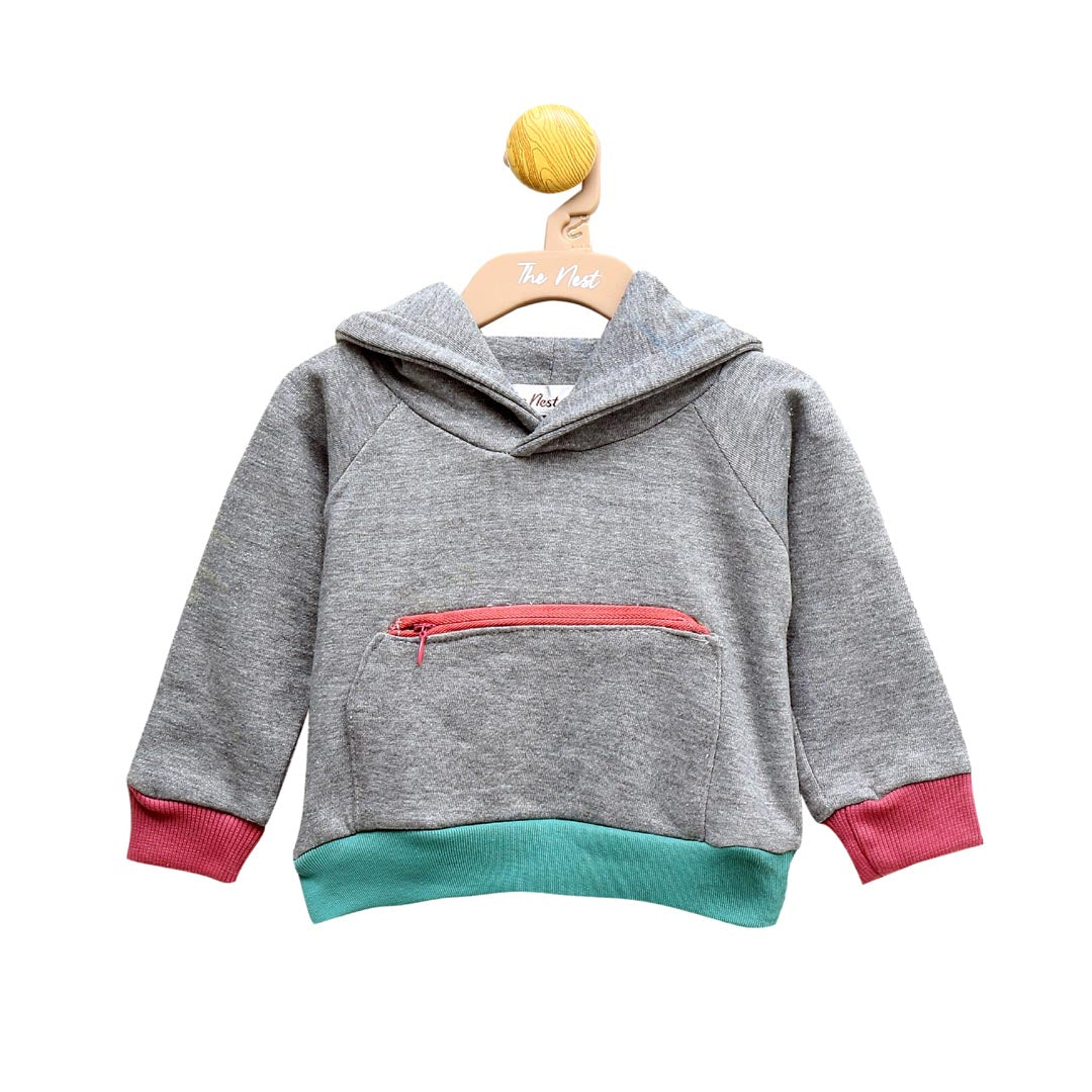 LONG SLEEVE HOODIE WITH SQUARE POCKET 7807